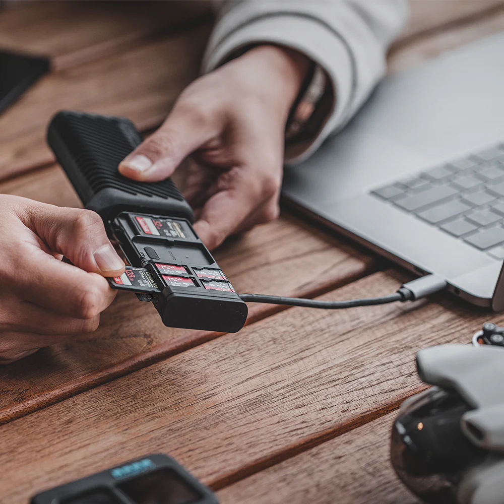 CreateMate High-speed Card Reader Case - Image 7