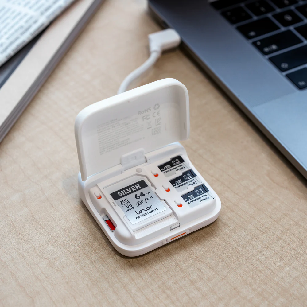 CreateMate High-speed Mini Card Reader Case - Image 3