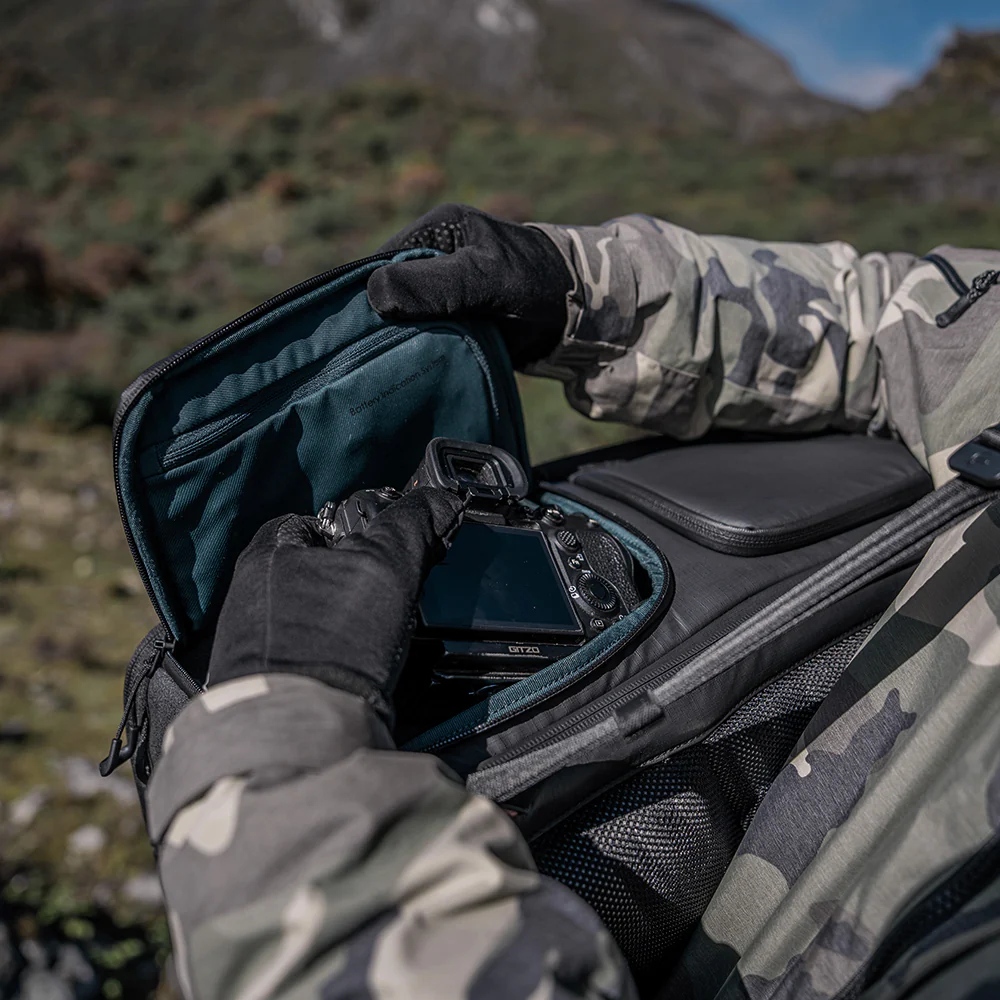 OneMo 2 Backpack - Image 9